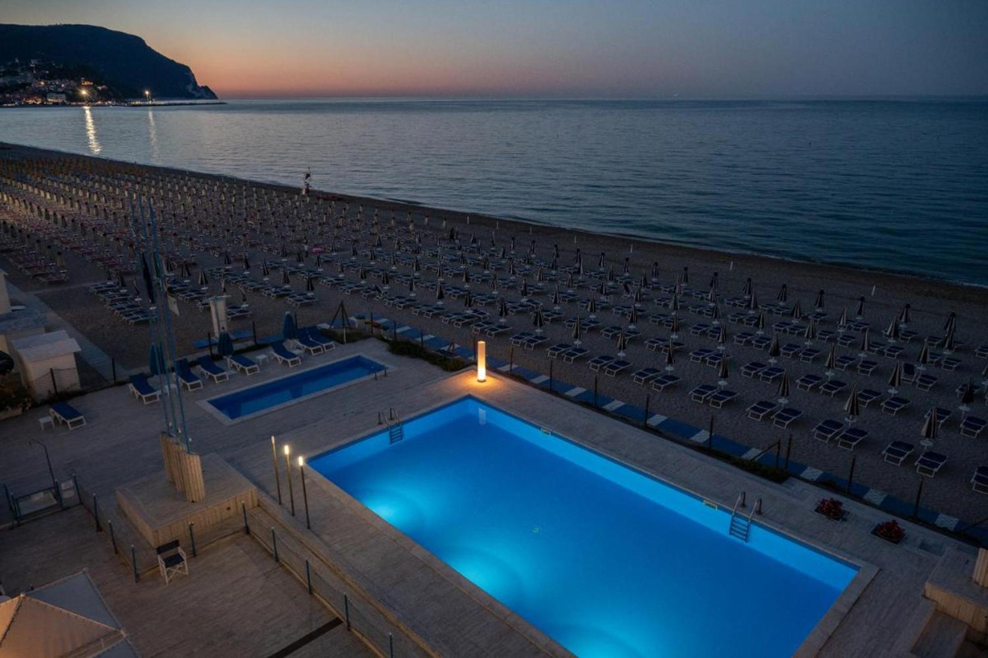 Hotel Marcelli Нумана Экстерьер фото